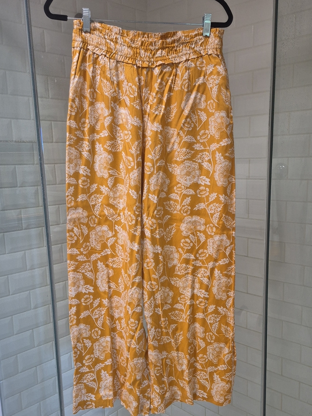 NWT Anthropologie Lt.Orange & White Floral Print Wide Leg Pants Sz.M Retail $110